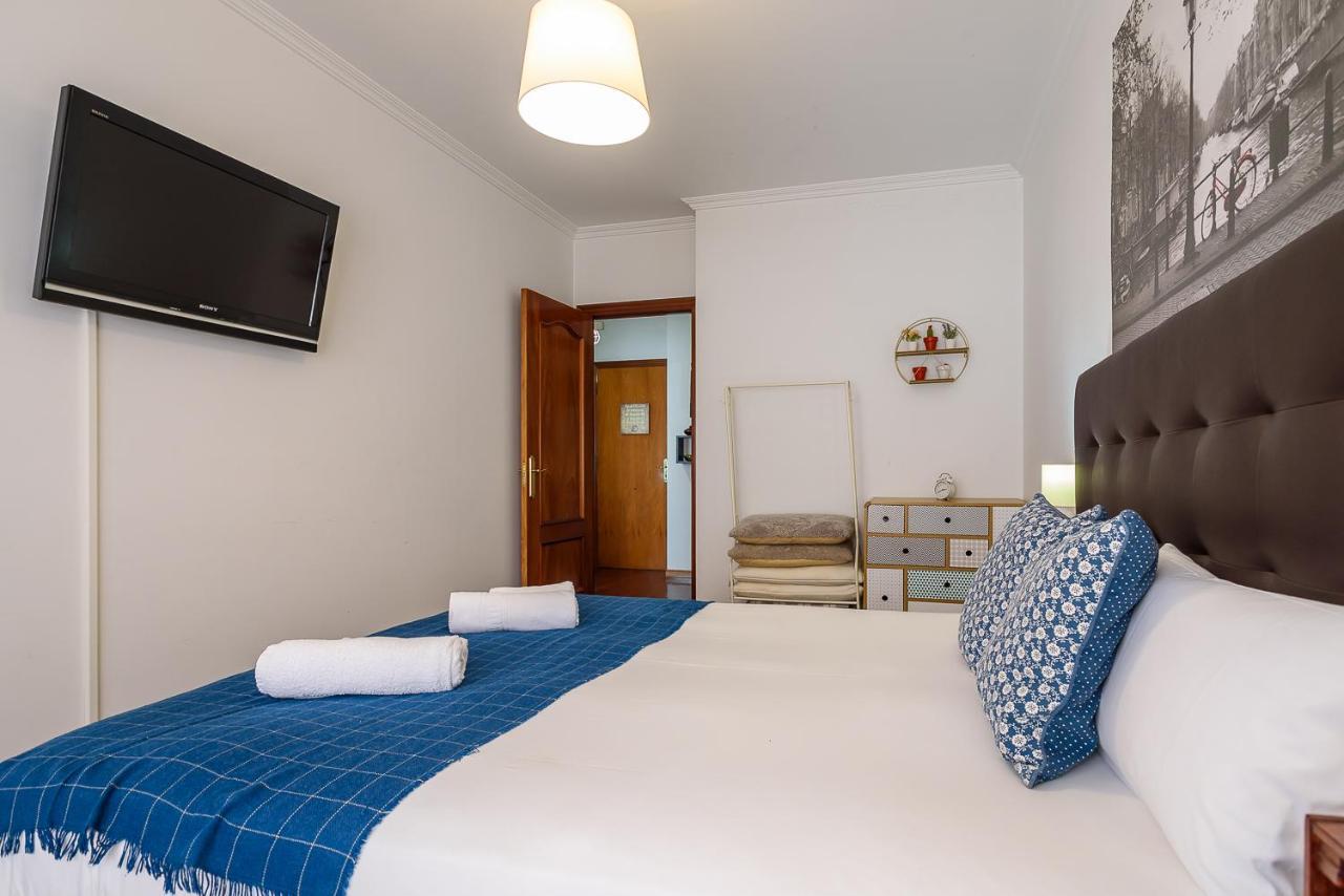 O Faro Apartments Ribadeo Exterior photo